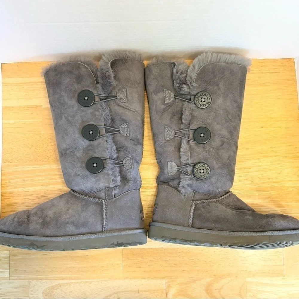 Bailey Button Triplet II Boot Size 7